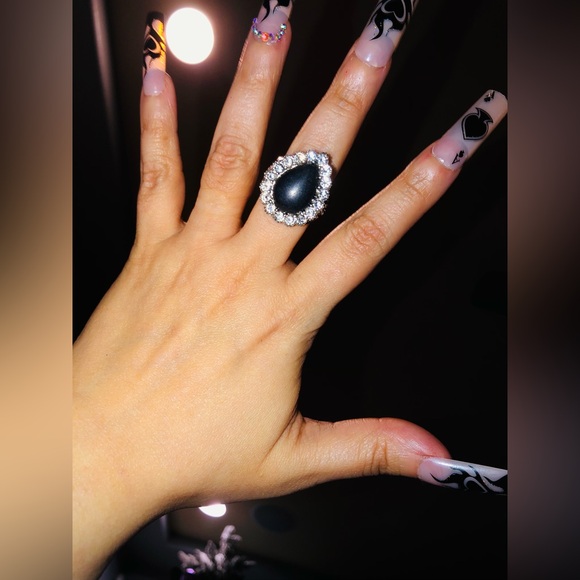 BEAUTIFUL BIG GEM RHINESTONE RINGS NEW🔥 - Picture 14 of 15